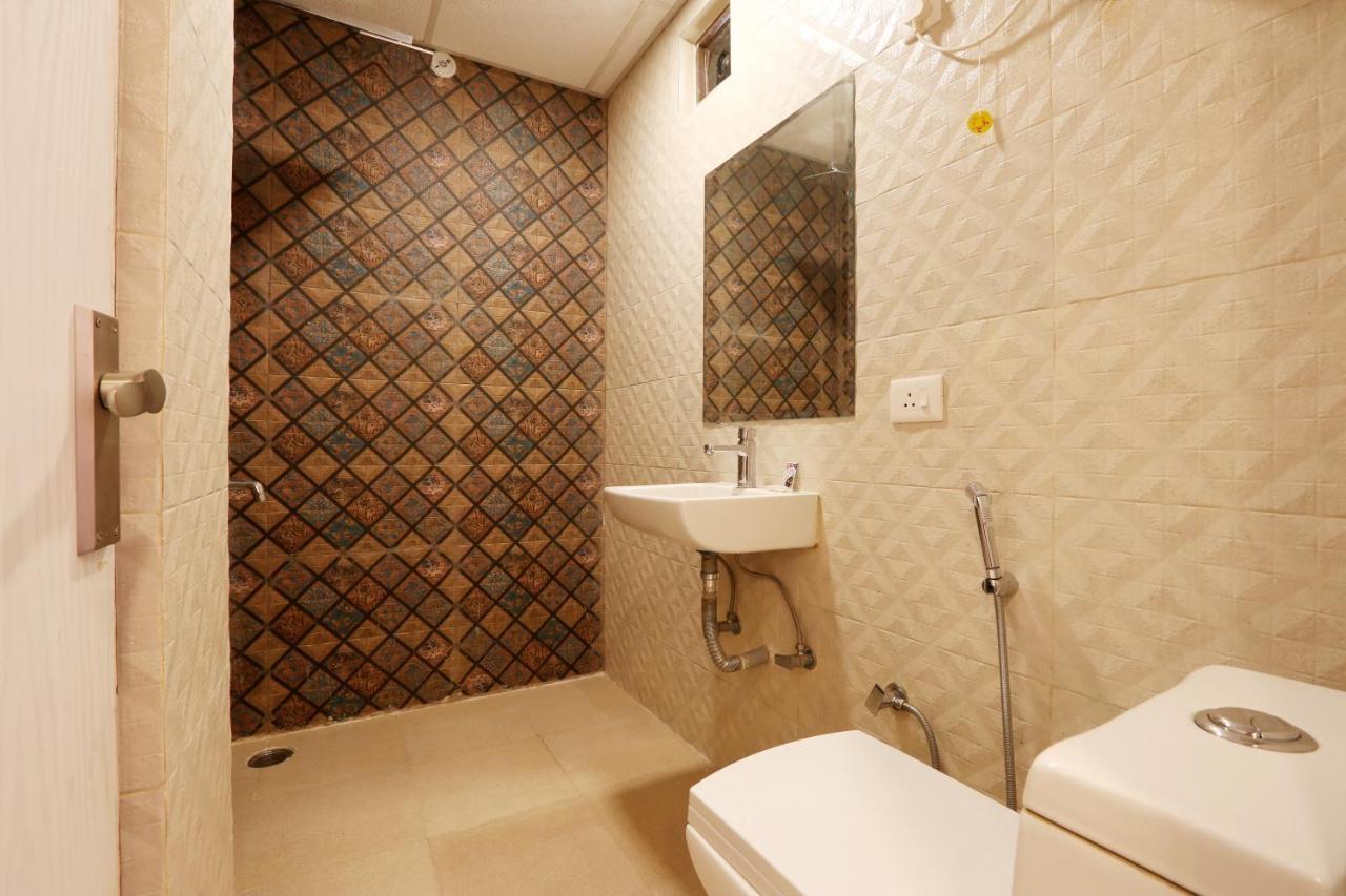 Hotel Square Stay New Delhi Exterior photo