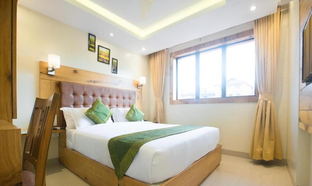 Hotel Square Stay New Delhi Exterior photo